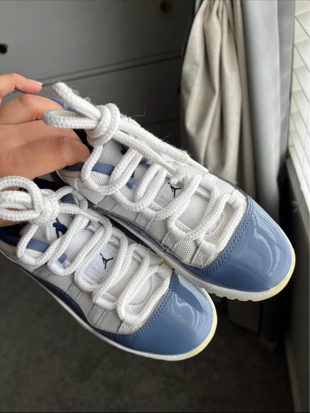 Jordan Kids White and Blue Low-Top Sneakers